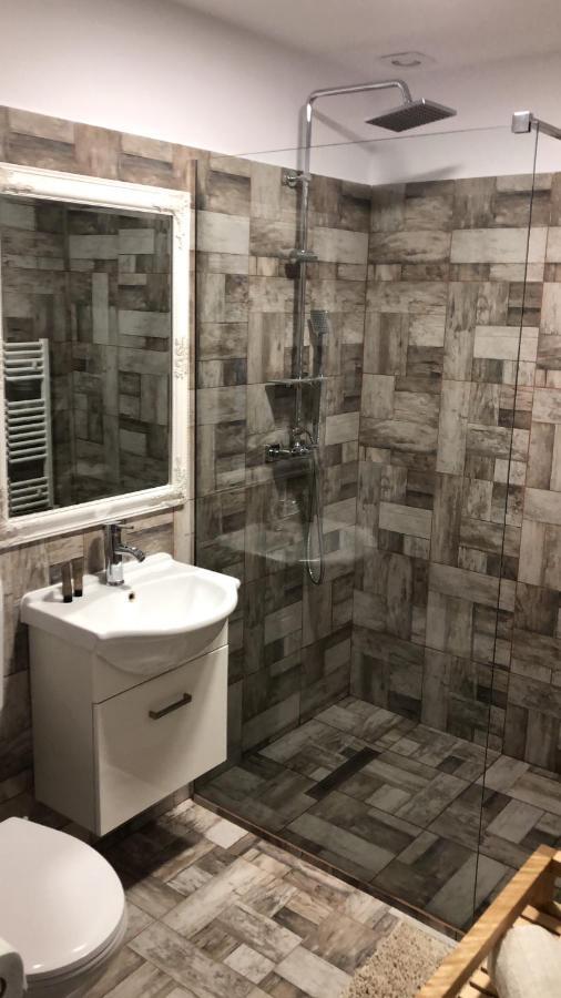 Gaby 2 Apartman Brassó Kültér fotó
